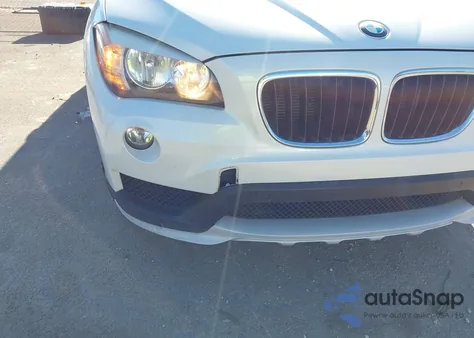 2015 BMW X1 Sdrive28I из США, поврежденный, VIN WBAVM1C57FVW56924